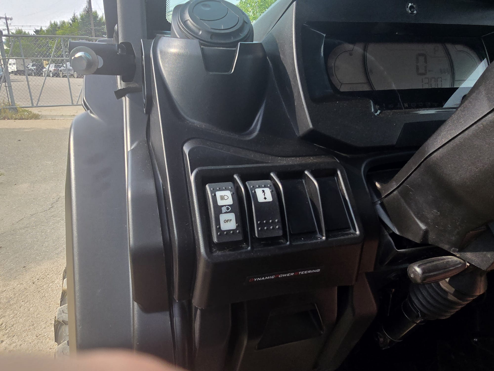 2023 Can-Am Defender HD10 Max Limited - Image 16