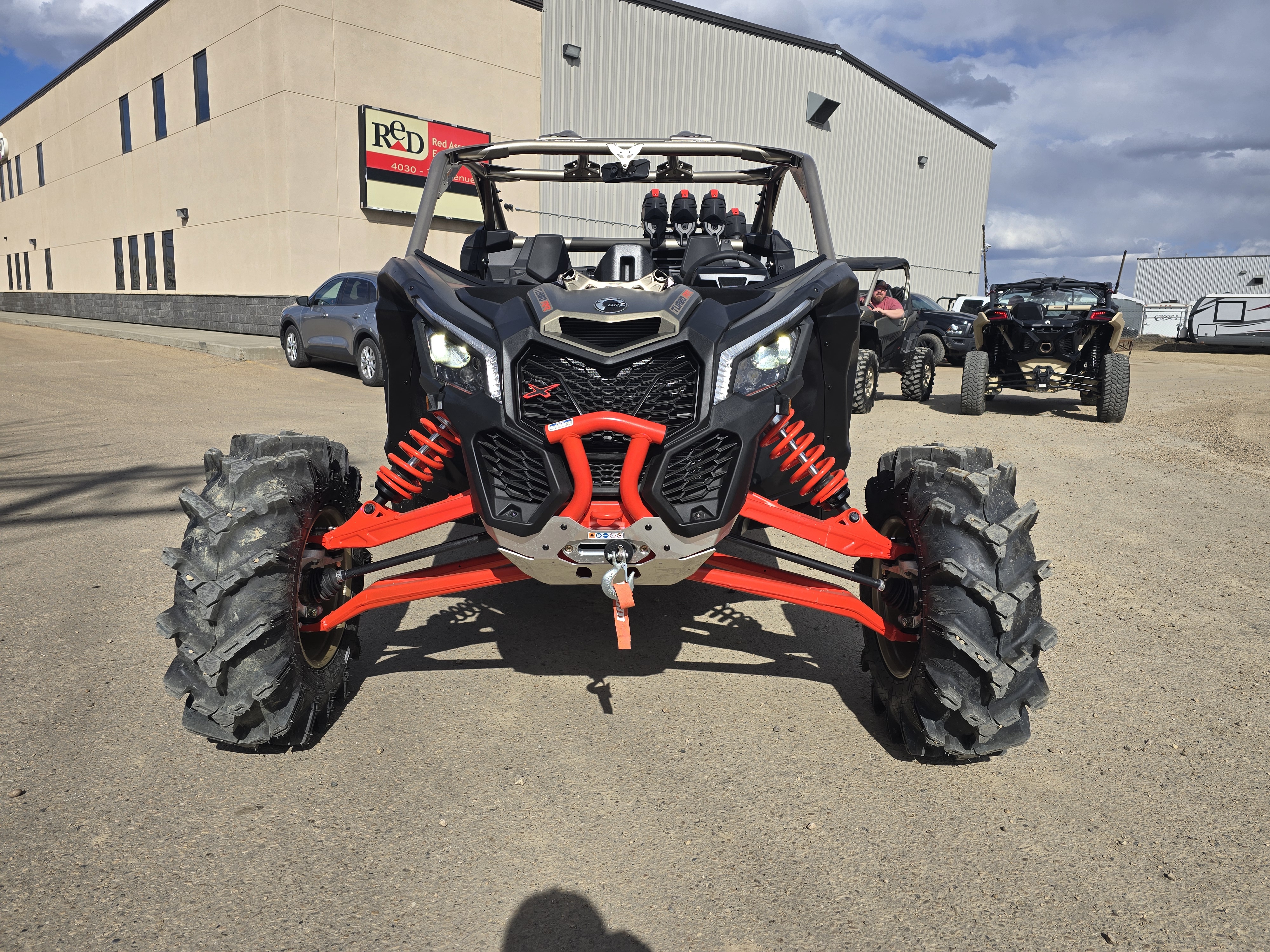 2022 Can-Am MAVERICK X3 XMR TURBO RR - Image 3