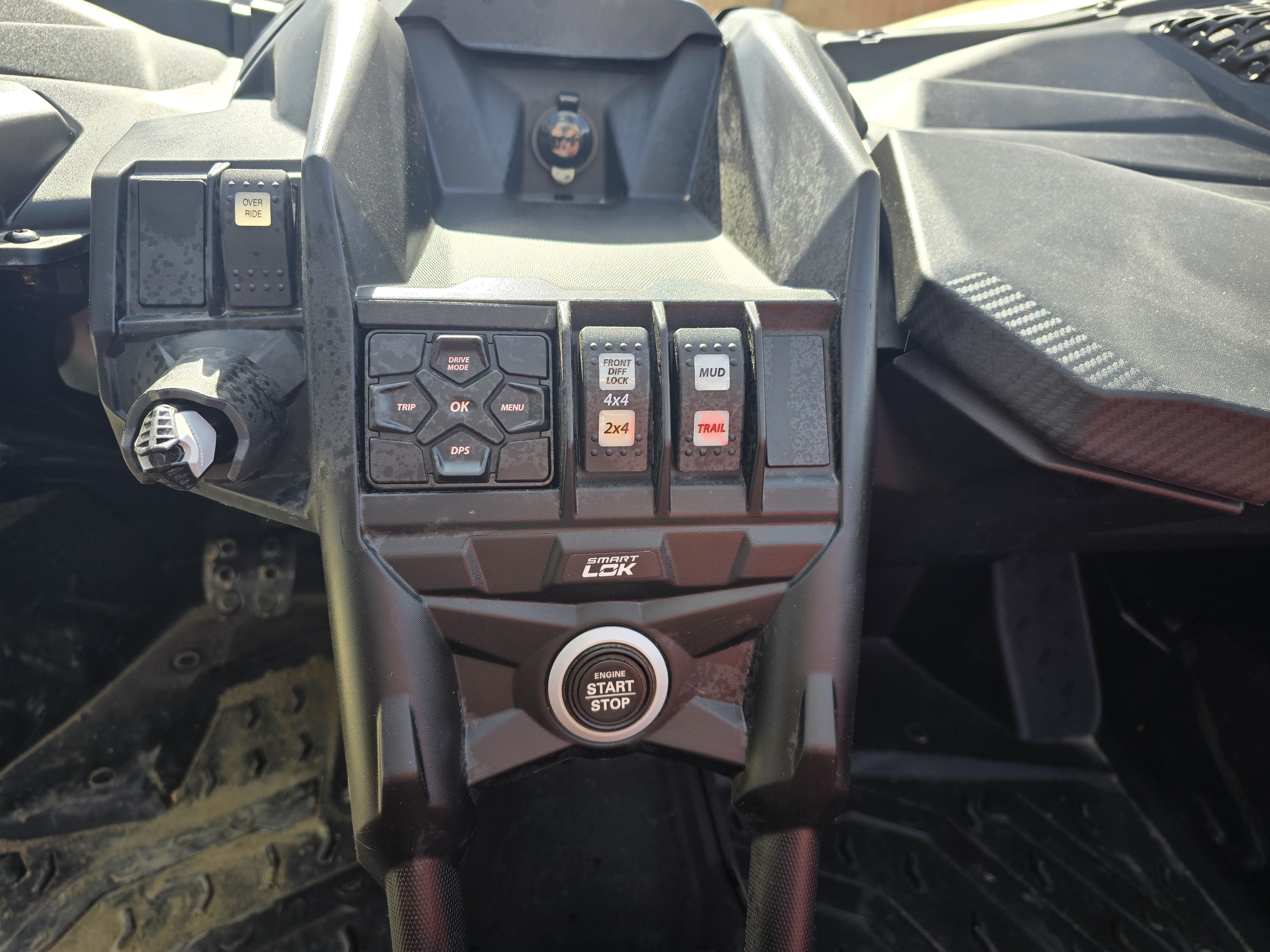 2022 Can-Am MAVERICK X3 XMR TURBO RR - Image 14