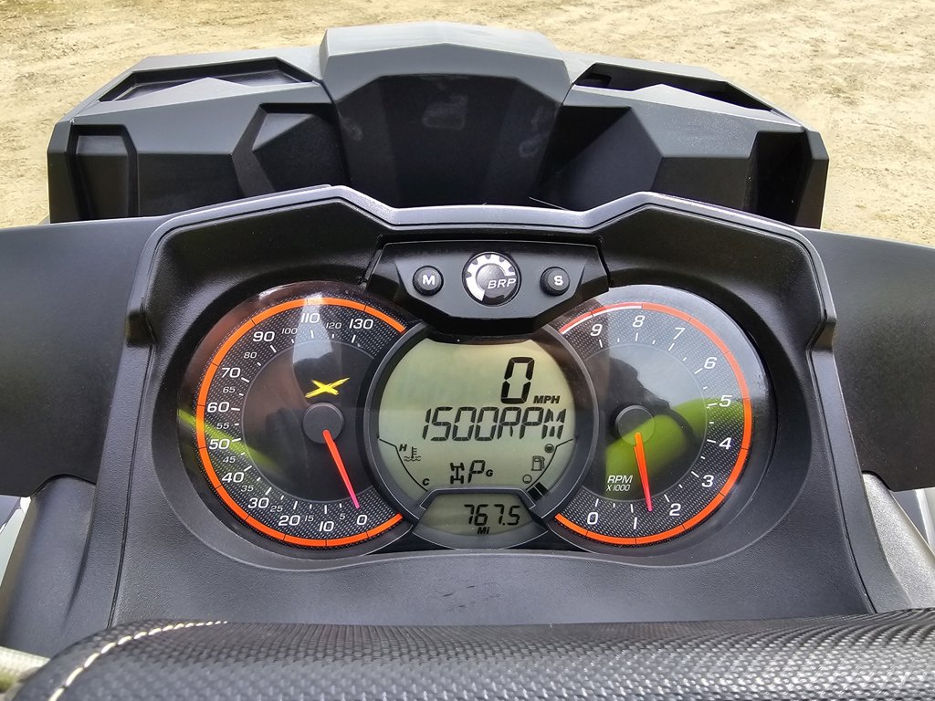 2015 Can-Am OUTLANDER 1000R XMR - Image 13