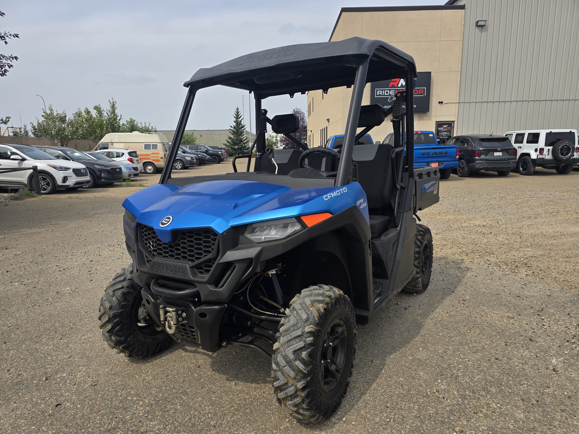 2023 CFMOTO UFORCE 600 EPS