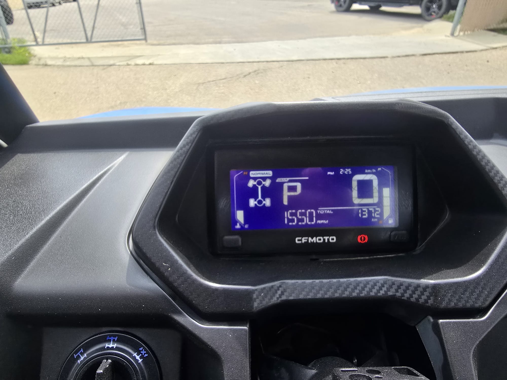 2023 CFMOTO UFORCE 600 EPS - Image 7