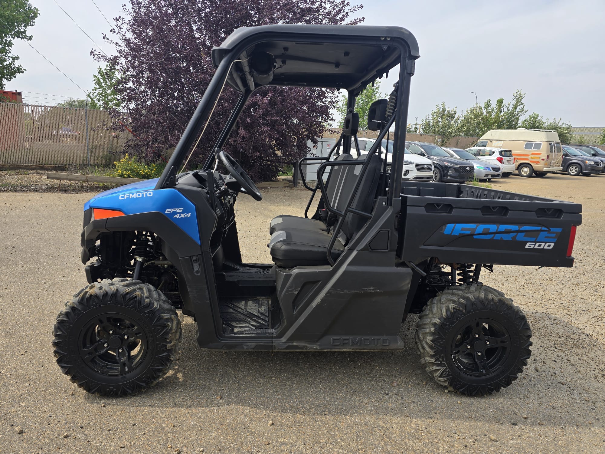 2023 CFMOTO UFORCE 600 EPS - Image 13