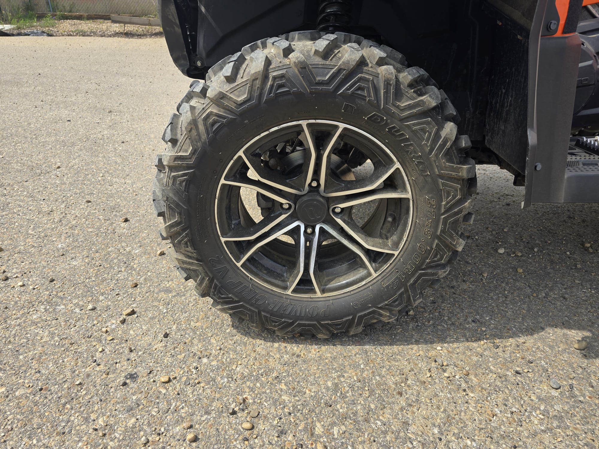 2023 CFMOTO CFORCE 800 EPS - Image 8