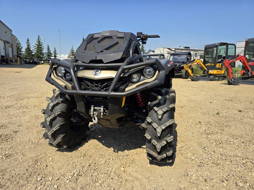 2023 Can-Am OUTLANDER 1000R XMR - Image 10